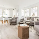 Nyaraló Hus Zeeskahn