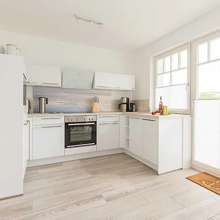 Holiday home Hus Zeeskahn Zingst